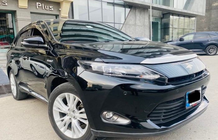 Toyota Harrier ( Advance Premium Package) 2014