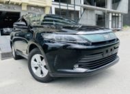 Toyota Harrier Elegance 2017 (New Shape)