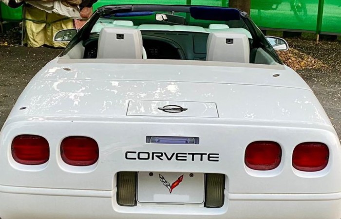 Chevrolet Corvette C4 Convertible 1992