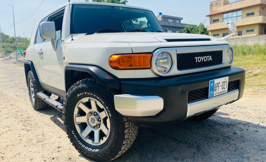 Toyota FJ Cruiser 2016 SOLD