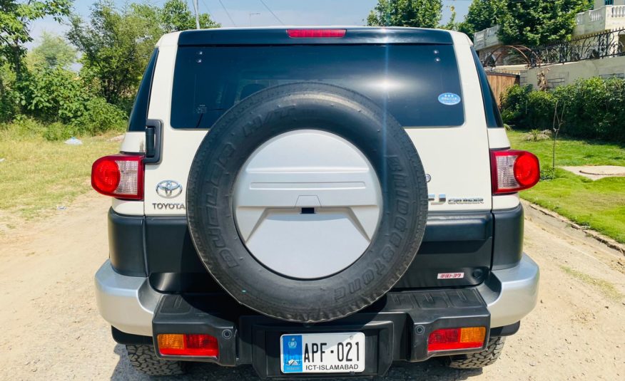 Toyota FJ Cruiser 2016 SOLD