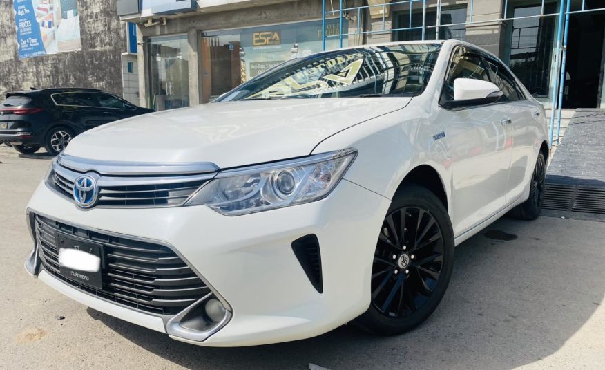 TOYOTA CAMRY G HYBRID SOLD