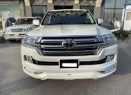 TOYOTA LAND CRUISER AX-G