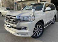 TOYOTA LAND CRUISER AX-G