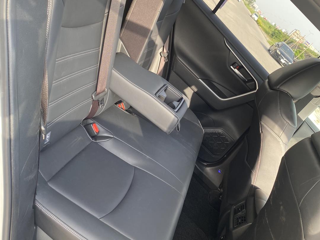 TOYOTA RAV 4 HYBRID G4WD 2019