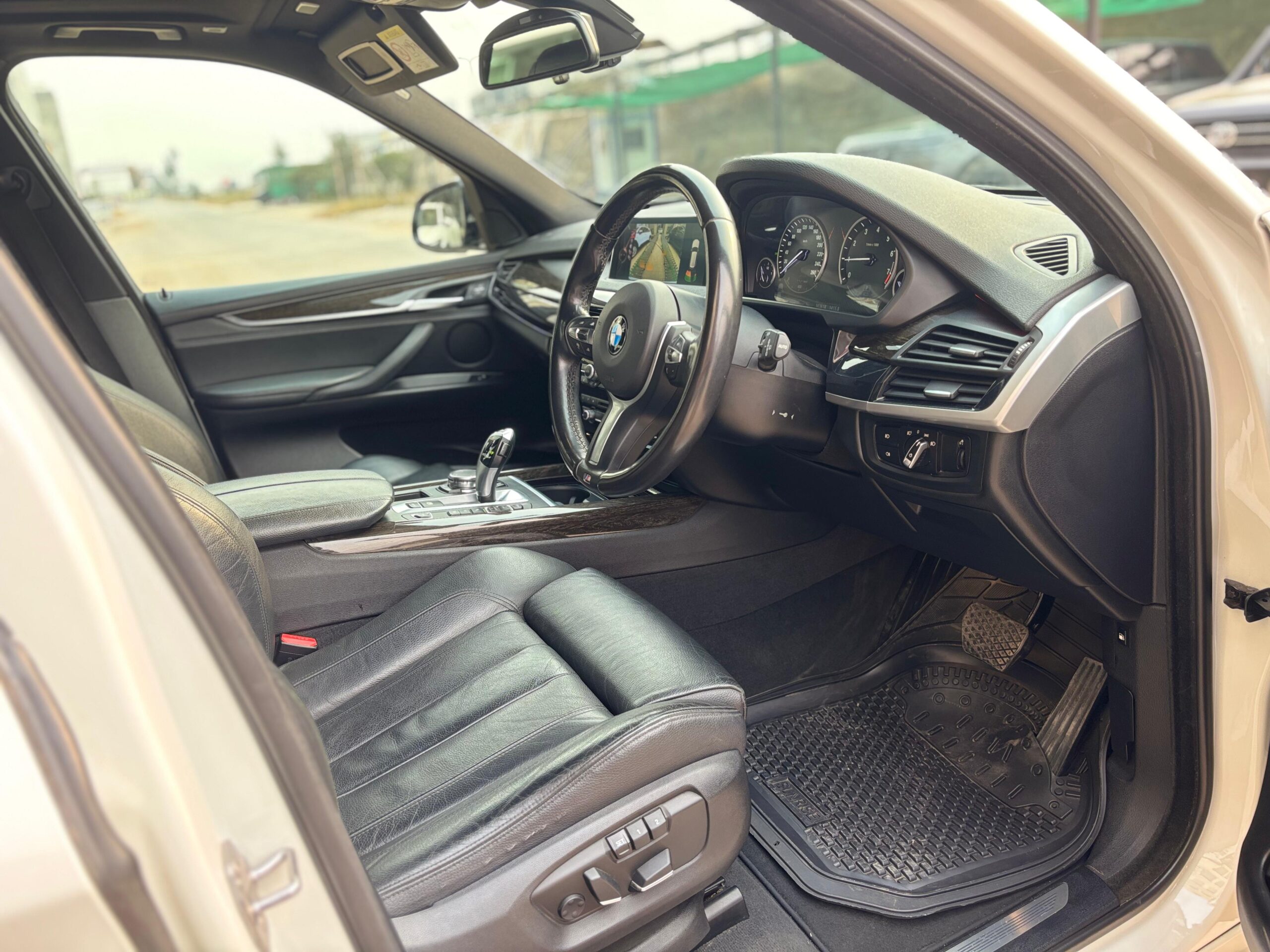 BMW X-5 HYBRID X Drive40e 2016