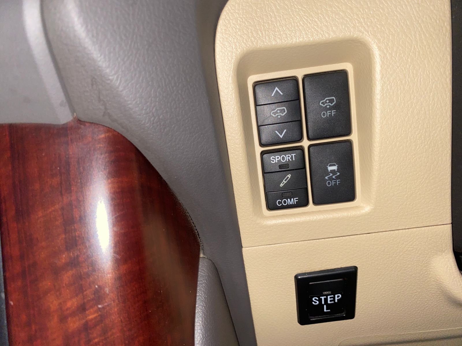 TOYOTA LAND CRUISER PRADO TZG 2015