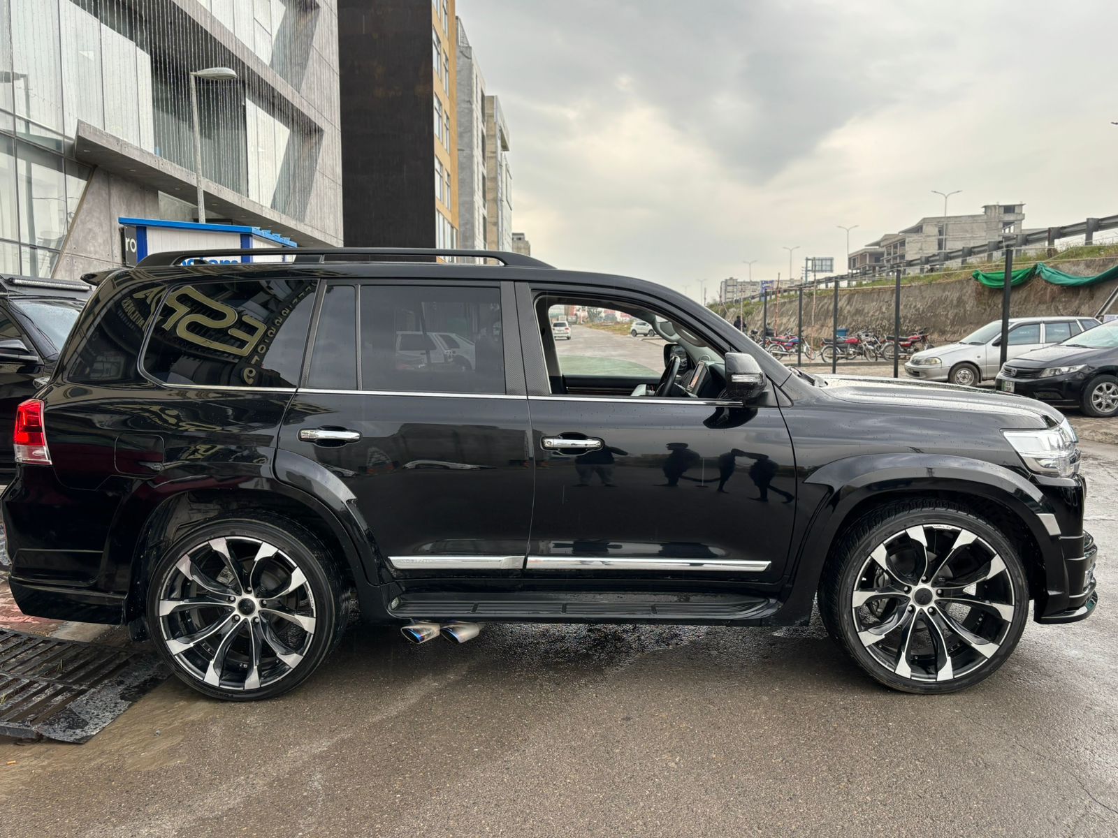 TOYOTA LAND CRUISER ZX (WALD) 2019