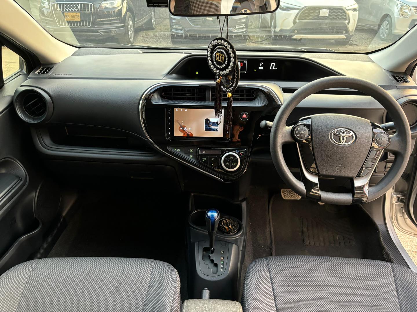 Toyota Aqua S Business 2020