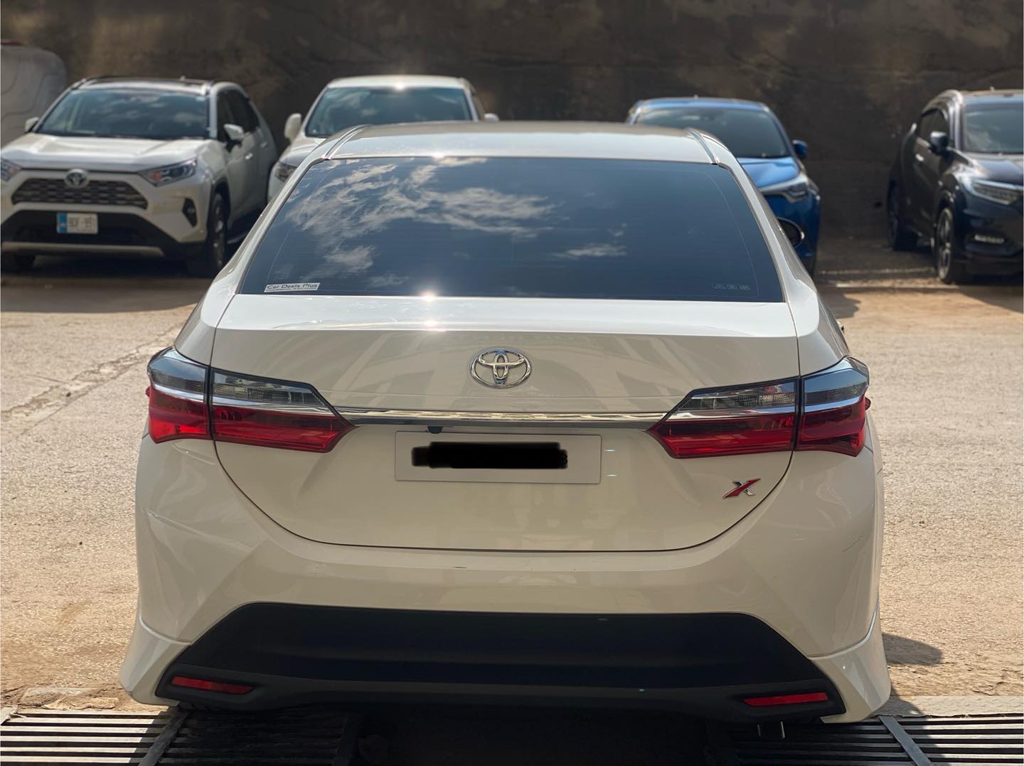Toyota Corolla Altis Grande X 2023