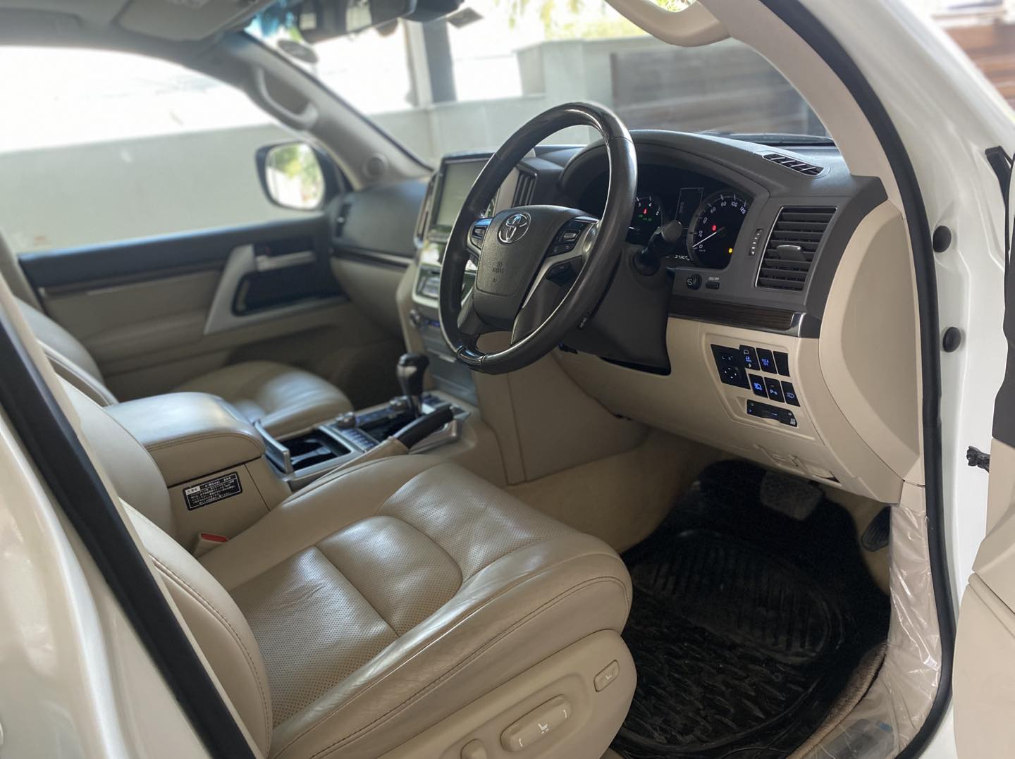 Toyota Land Cruiser ZX 2020