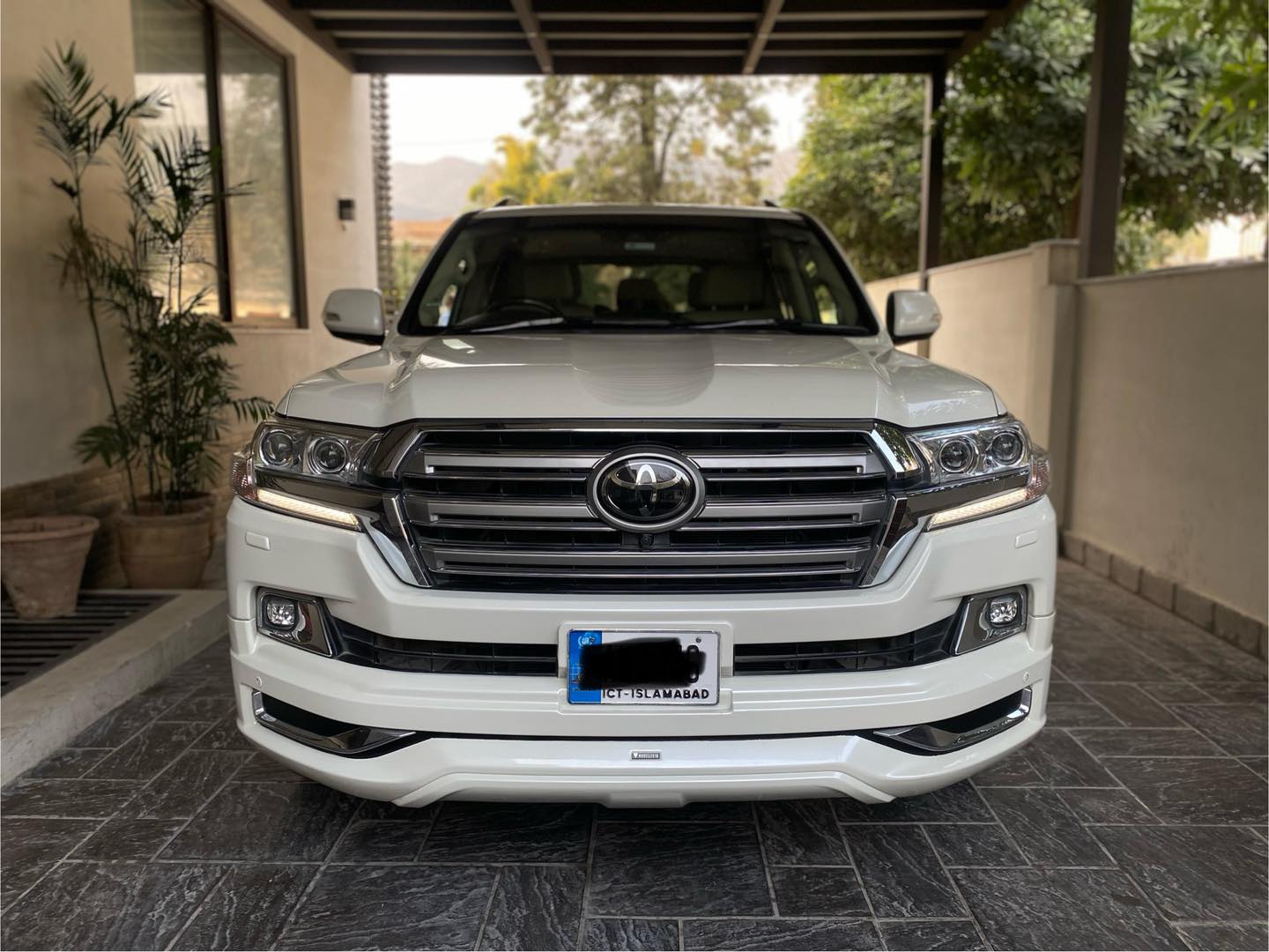 Toyota Land Cruiser ZX 2020