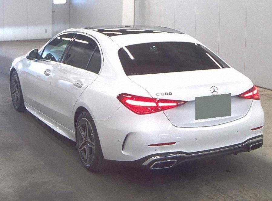 Mercedes C-200 AMG 2022