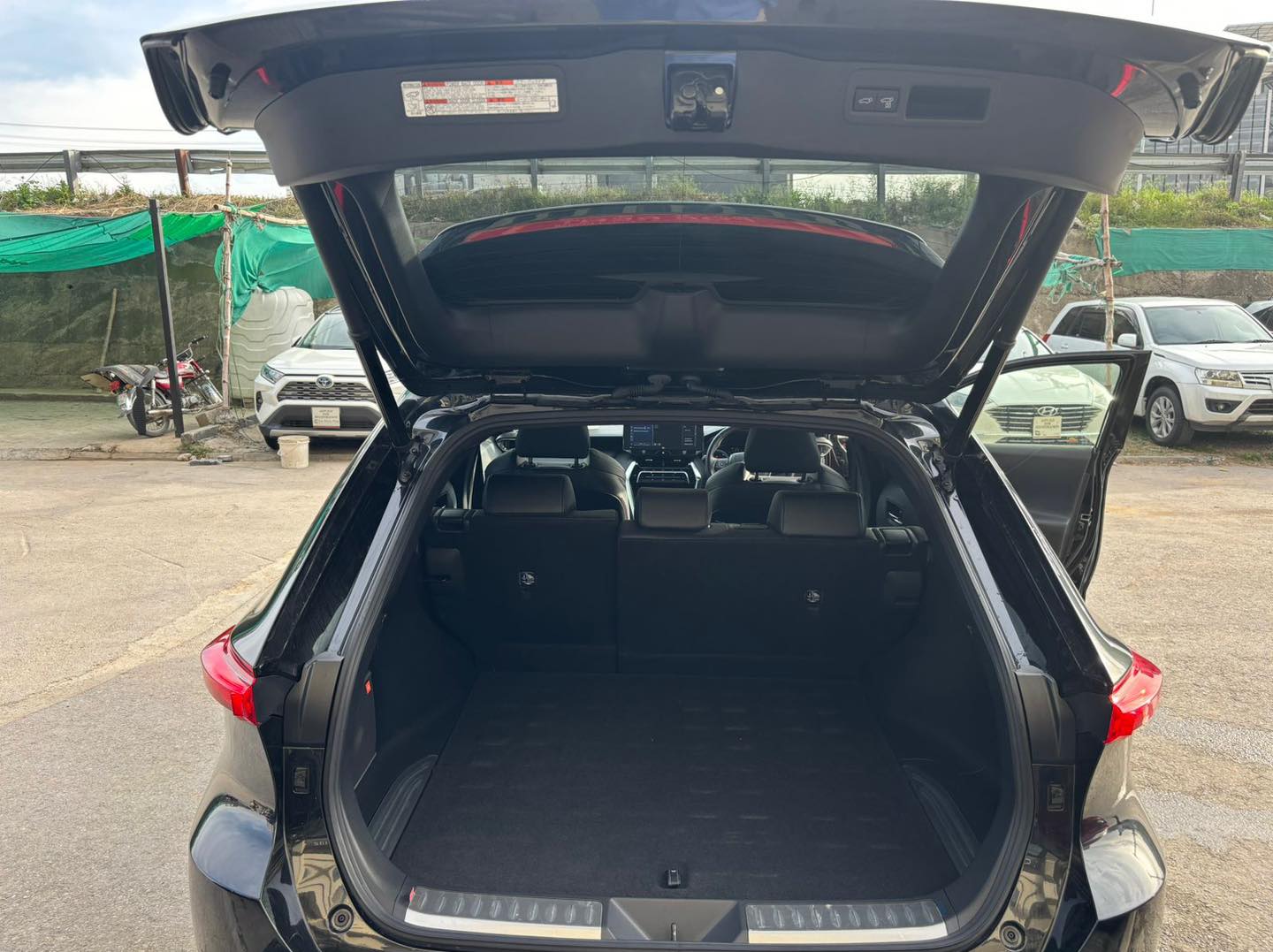 Toyota Harrier Z Leather Package