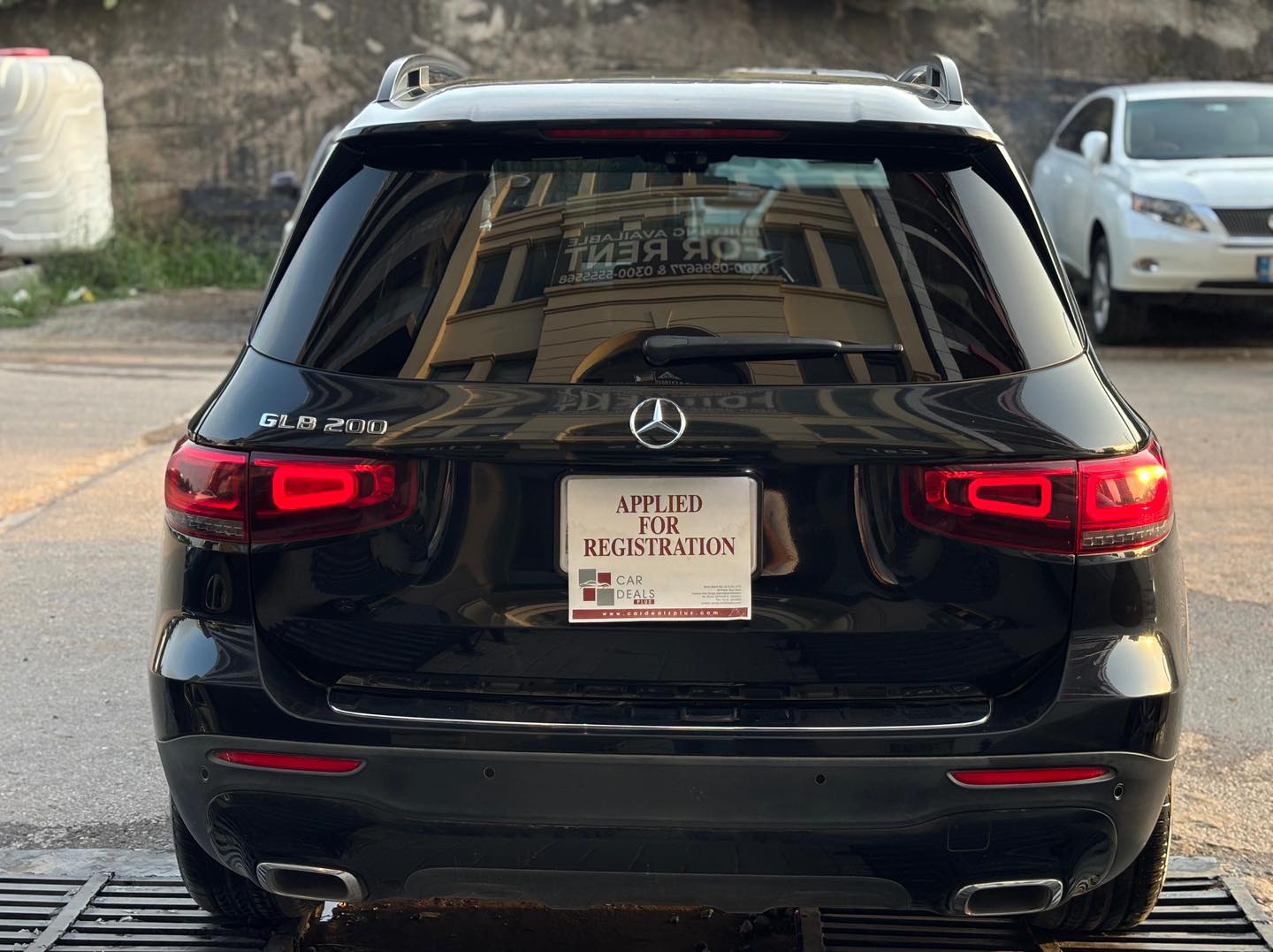 Mercedes GLB-200 Progressive Package