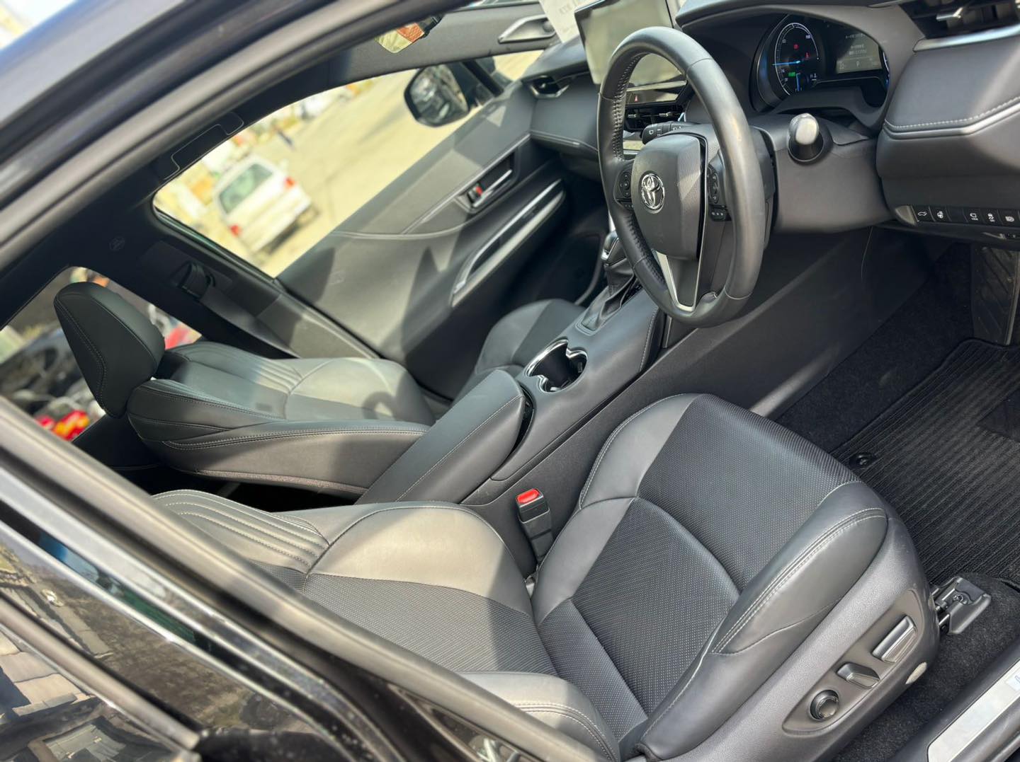 Toyota Harrier Z Leather Package