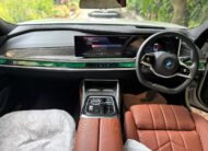 BMW I7 X drive60 (Deewan Import)