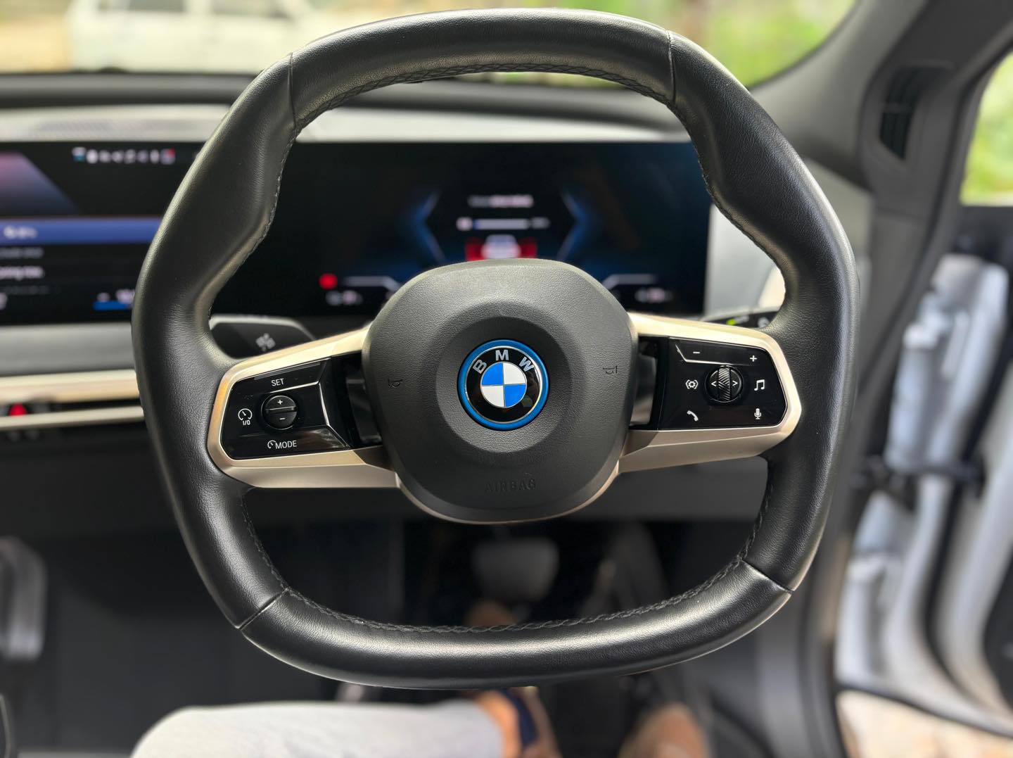 BMW IX X drive 40