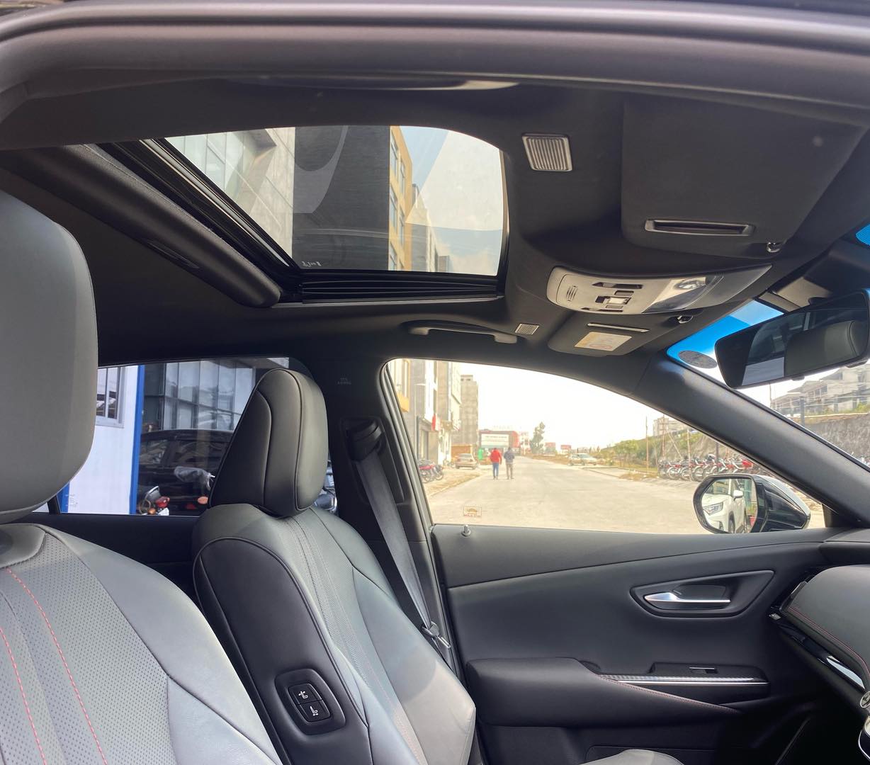 Toyota Crown RS limited