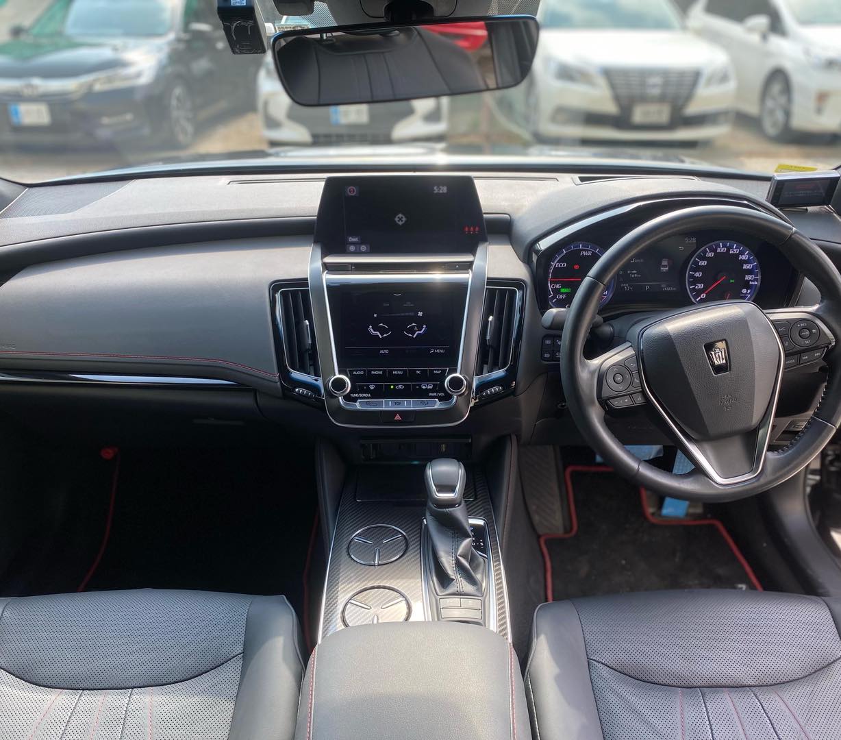 Toyota Crown RS limited