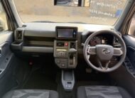 Daihatsu Taft X Package