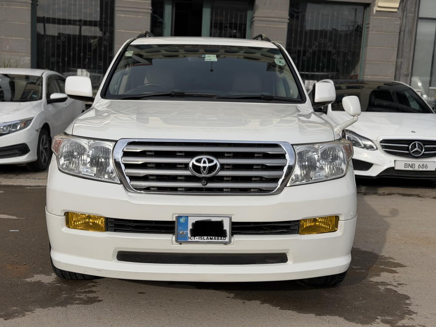 Toyota Land Cruiser AX-G