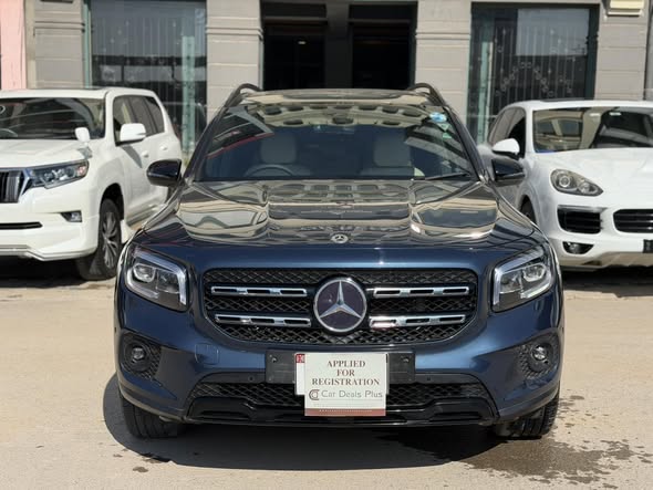 Mercedes GLB-200 Progressive Package