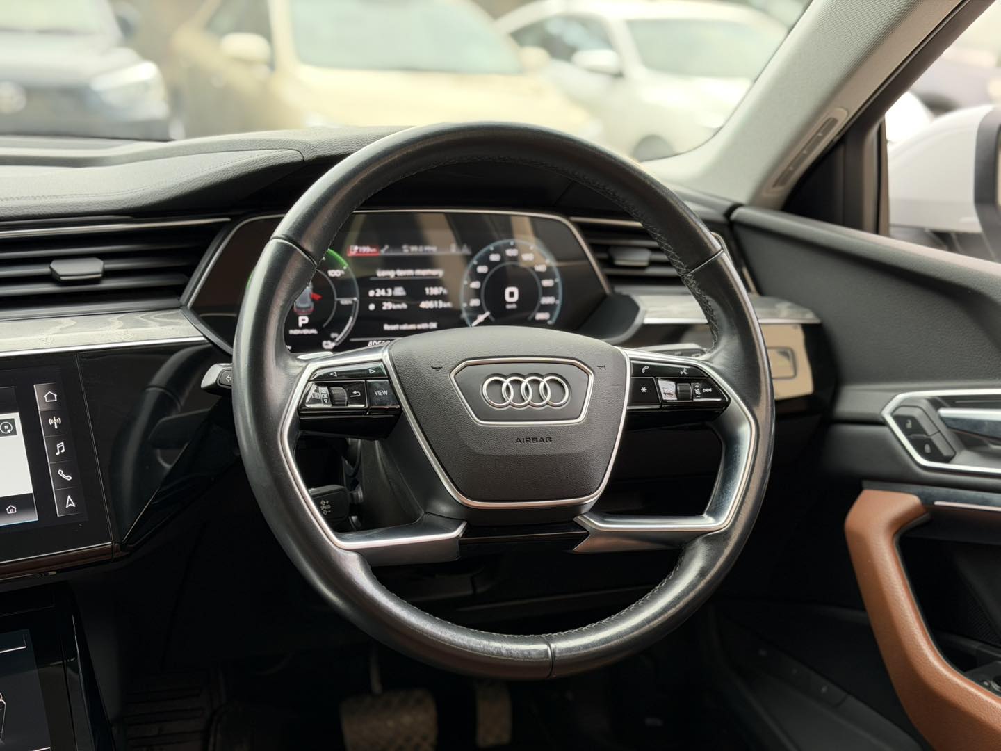 Audi E-Tron 50 Quattro