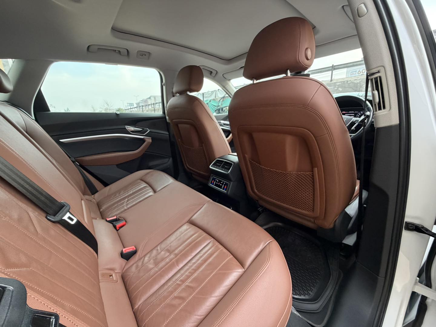 Audi E-Tron 50 Quattro