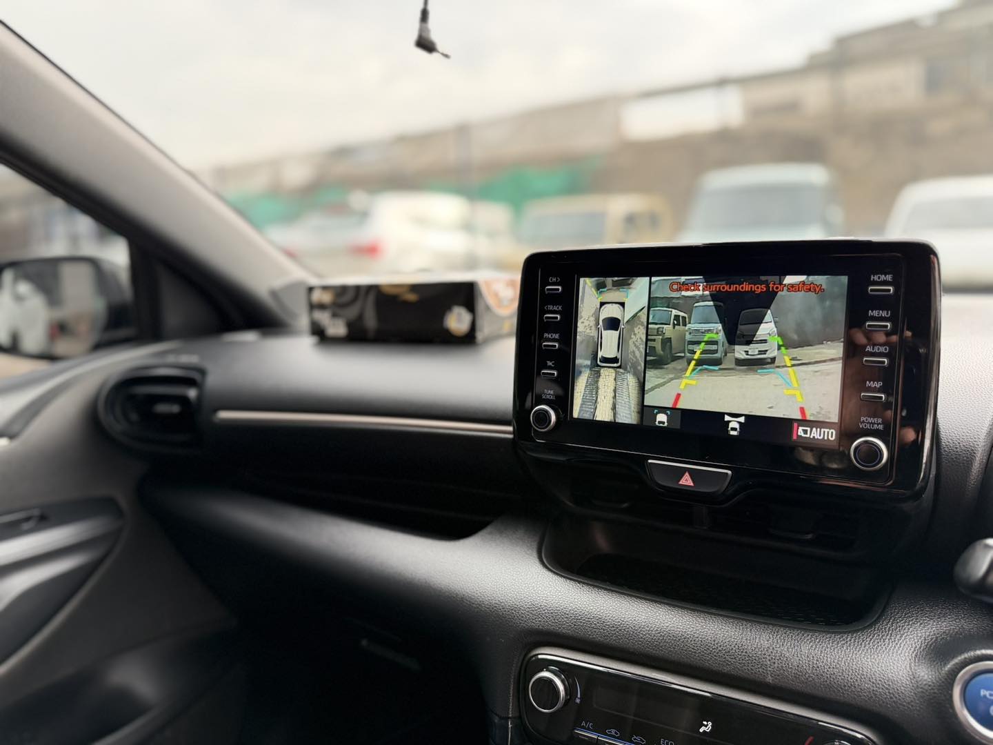 Toyota Yaris G-LED (Hybrid)