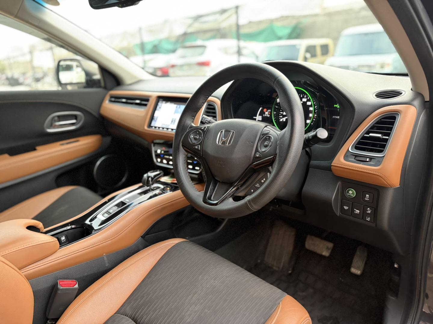 Honda Vezel Z sensing