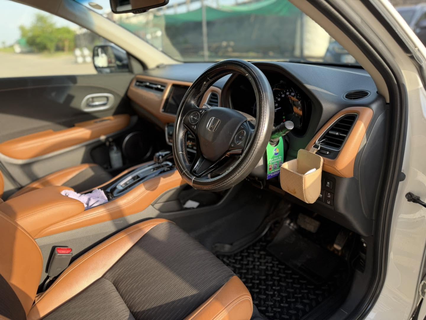 Honda Vezel Z sensing