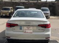 Audi A4 30 TFSI