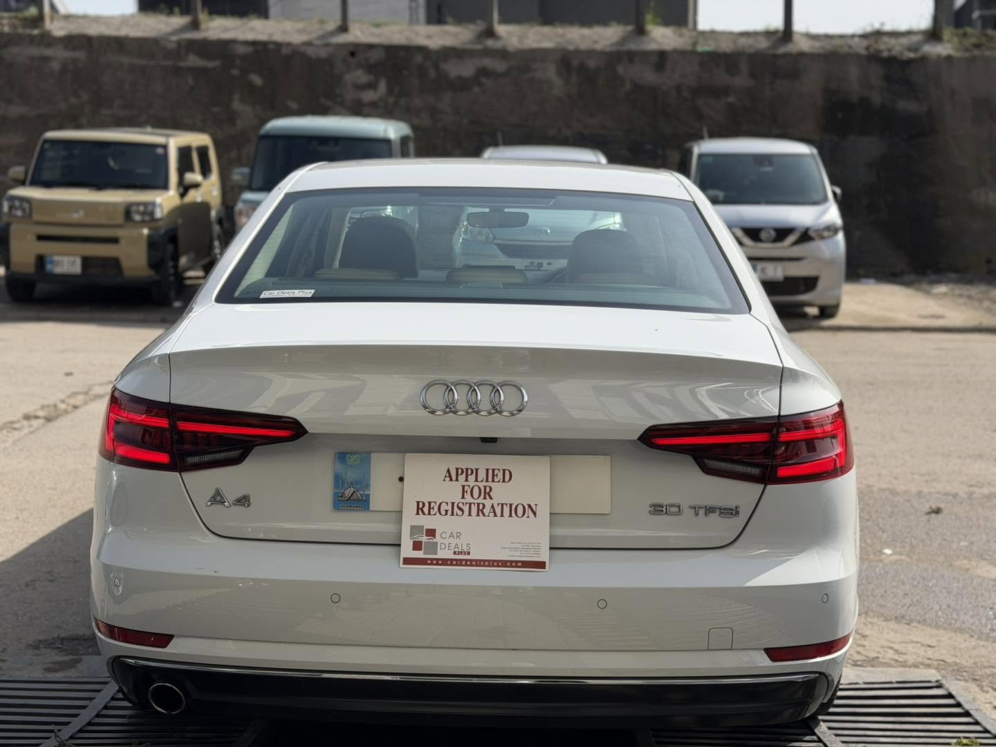 Audi A4 30 TFSI