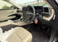Toyota Crown G Advance Leather Package 4WD