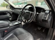 Range Rover Vogue P-400e SE