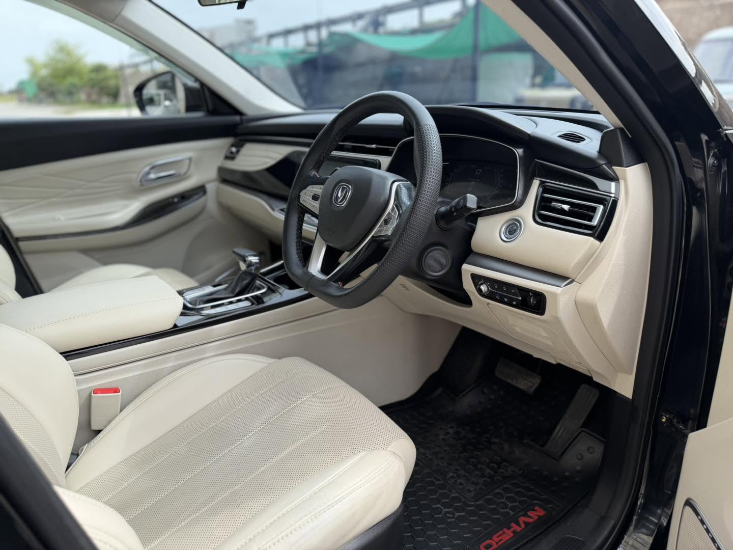 Changan Oshan X-7 (5 seats)