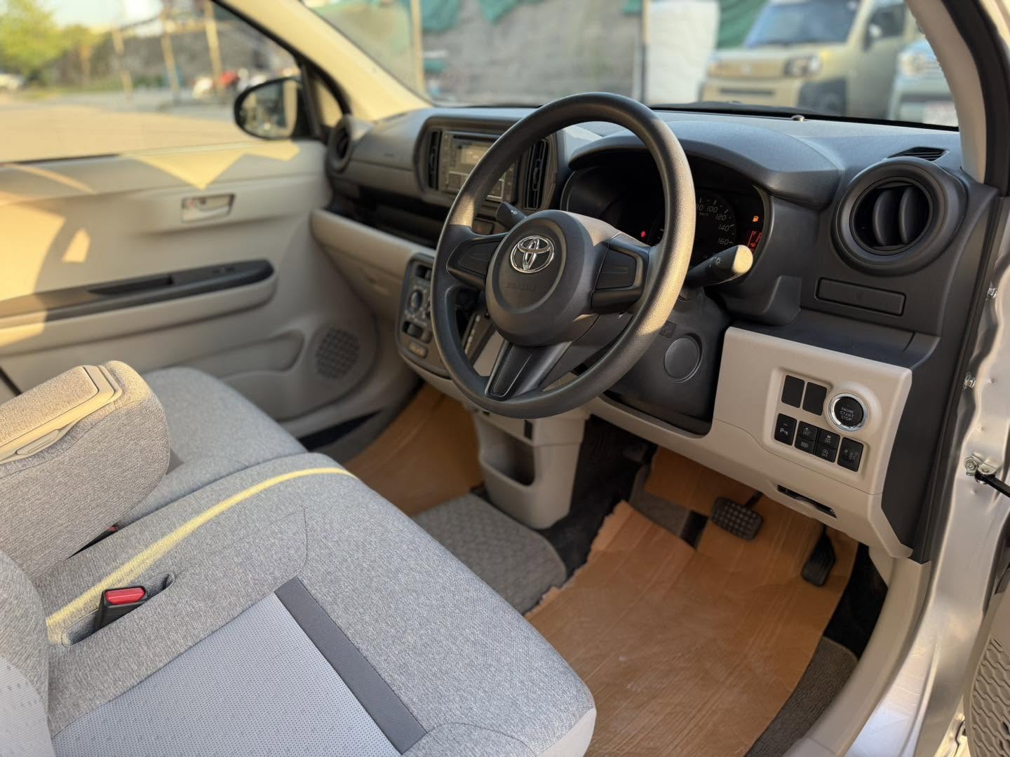 Toyota Passo X