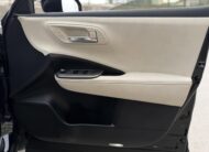 Toyota Crown G Advance Leather Package 4WD