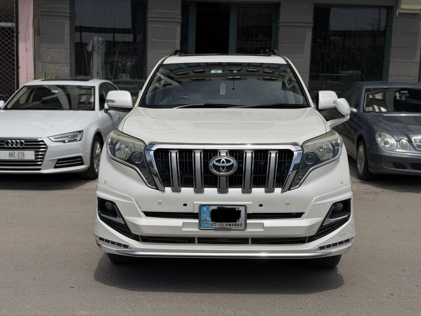 Toyota Prado TZG