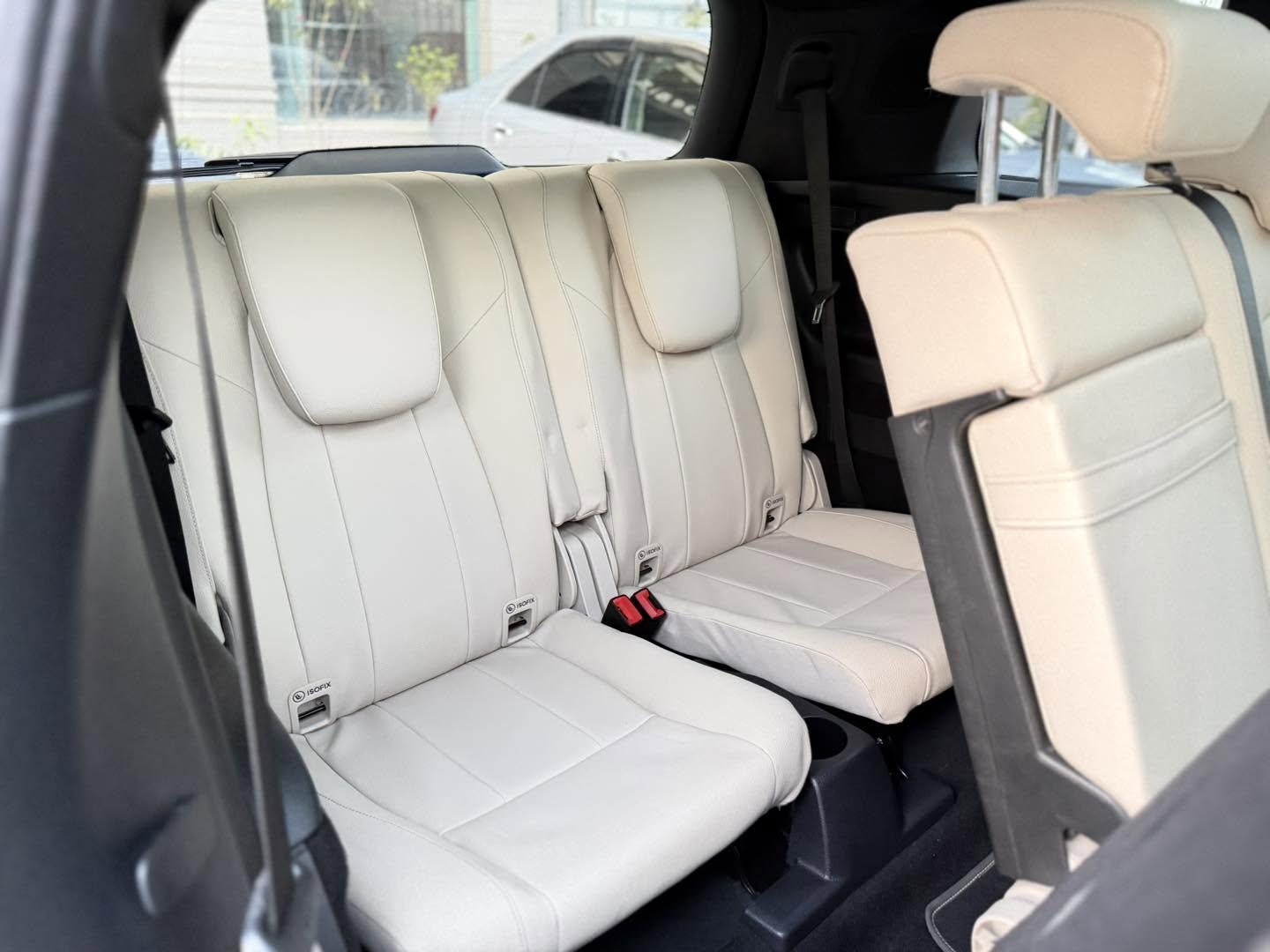 Mercedes GLB-200- 7 Seater Progressive Package