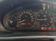 BMW 318i (Antique)