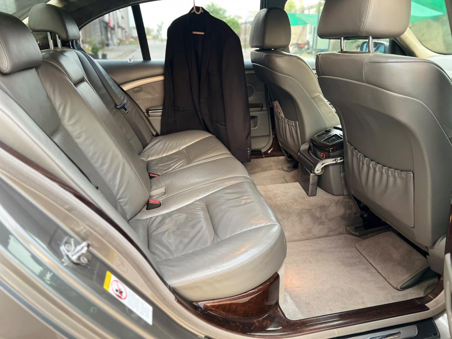 BMW 735 Li