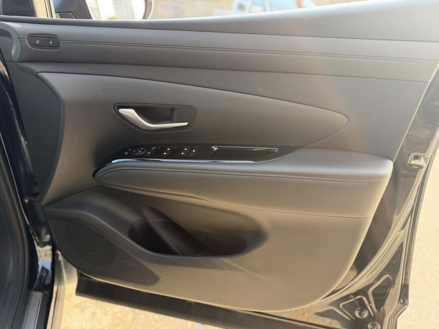 Hyundai Hybrid Signature AWD