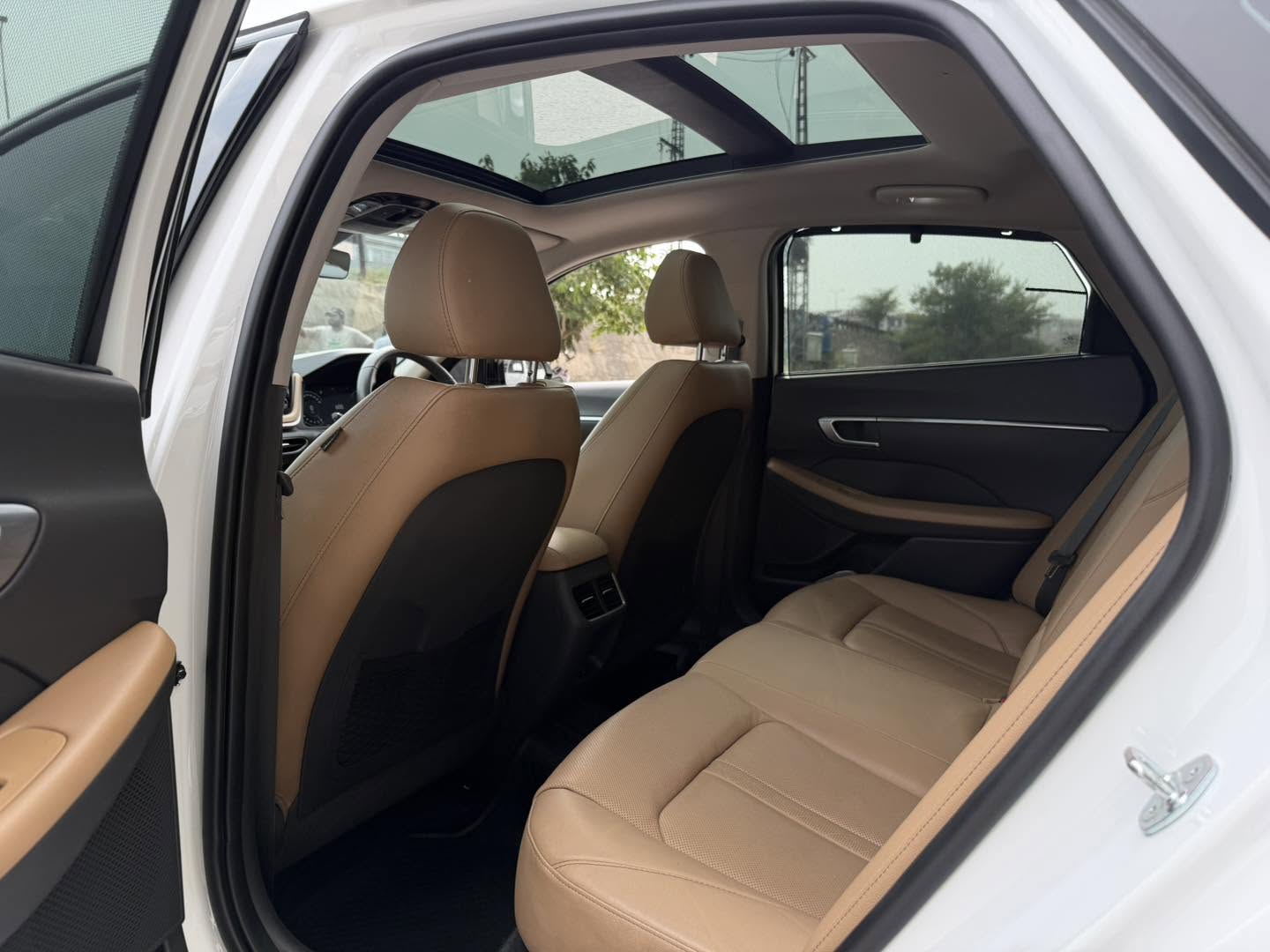 Hyundai  Sonata 2.5