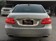 Mercedes E-200 Avantgarde (Antique)