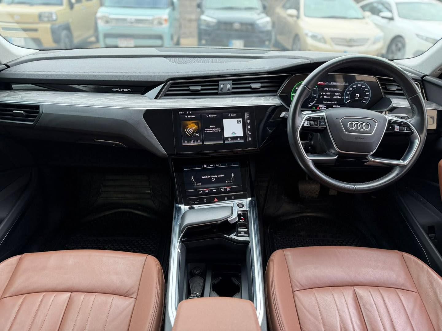 Audi E-Tron 50 Quattro